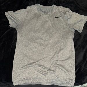 Nike Men's Gray Dri-FIT Shirt
